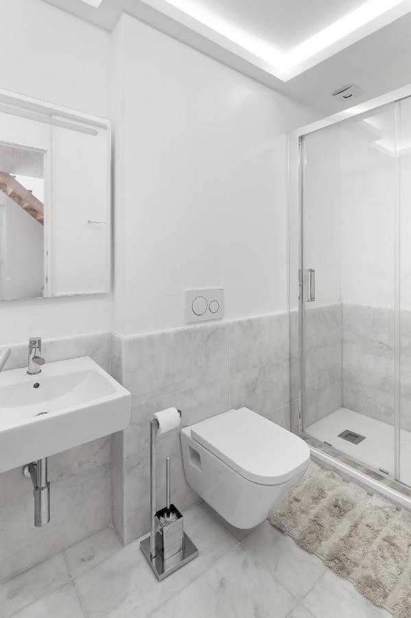 Cosy Room In Alcantara - Lisboa Luaran gambar